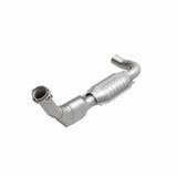 MagnaFlow Direct Fit Catalytic Converter 97 Ford F-150 5.4L (California) - 447127
