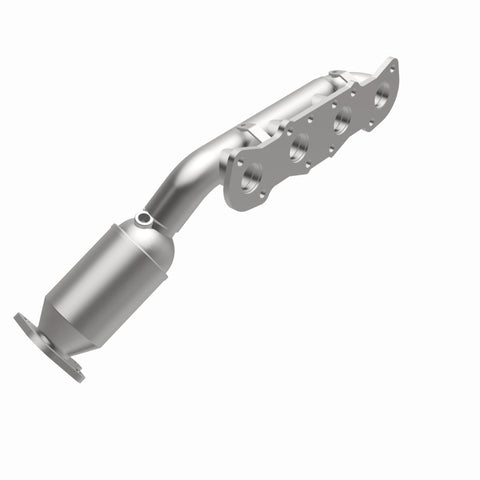 MagnaFlow Direct Fit Catalytic Converter 12-16 Hyundai Equus V8 5.0L Manifold - 22-092
