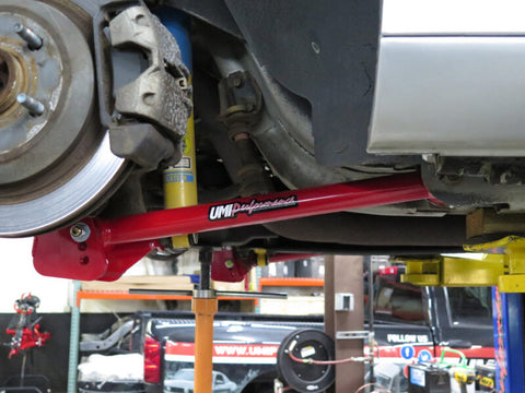 UMI Performance 82-02 GM F-Body Tubular Lower Control Arms Non-Adjustable Panhard Bar Kit - 201520-R