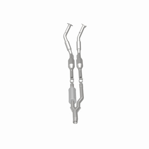 MagnaFlow Direct Fit Catalytic Converter California Grade 06-09 Audi A3 Quattro 3.2L - 5461873