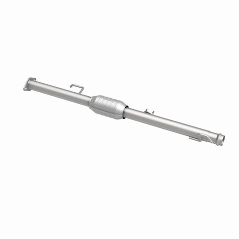 MagnaFlow Direct Fit Catalytic Converter 00-04 Tundra 3.4L Rear - 93663