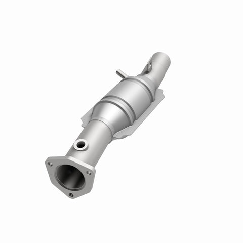 MagnaFlow Direct Fit Catalytic Converter 95 Volkswagen Golf 2.8L - 23713