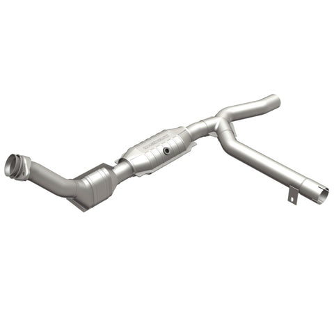 MagnaFlow Conv DF 01 Ford Trucks 4.6L - 447122