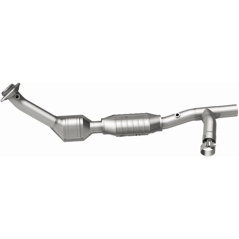 MagnaFlow Direct Fit Catalytic Converter 99-00 Ford Trucks 5.4L - 51792