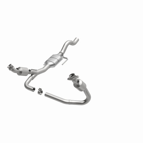 MagnaFlow Direct Fit Catalytic Converter 01 Dakota 3.9L 4wd OEM - 49112