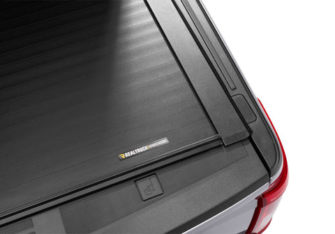Roll-N-Lock 17-19 Ford F-250/F-350 Super Duty SB 80-3/8in A-Series Retractable Tonneau Cover - BT151A