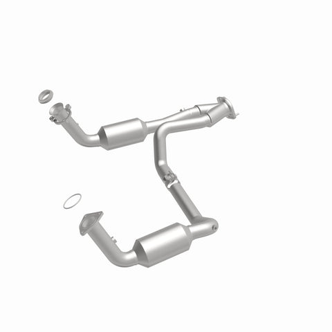 MagnaFlow 2007 Chevrolet Silverado 1500 Classic 4.8L Direct Fit Converter - 5451419
