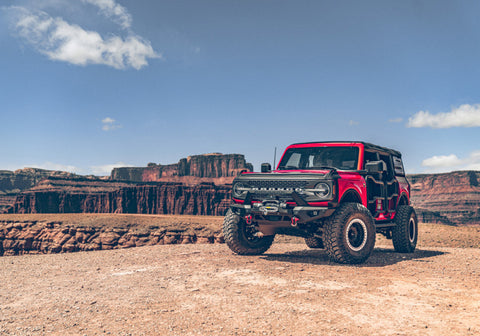 Superlift 21-23 Ford Bronco 2DR 3-4in Lift Kit w/ Fox Front Coilover & 2.0 Rear - K1027FX