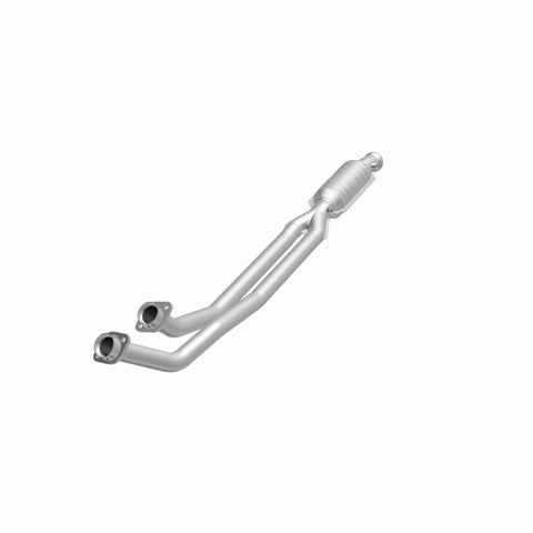 MagnaFlow Conv Volvo 6.5X4 2/2.5 - 23954