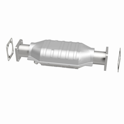 MagnaFlow California Converter Direct Fit 75-82 Chevrolet LUV 1.8L / 86-91 Isuzu Trooper 2.3L - 3391652