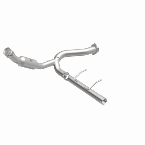 MagnaFlow Direct Fit Catalytic Converter 2007-2008 Ford Expedition/Navigator V8-5.4L - 5451500