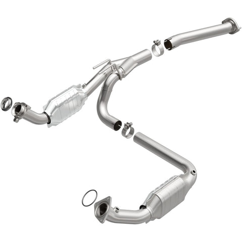 MagnaFlow Direct Fit Catalytic Converter 03- Chevy Express 4.3L/5.4L - 24081