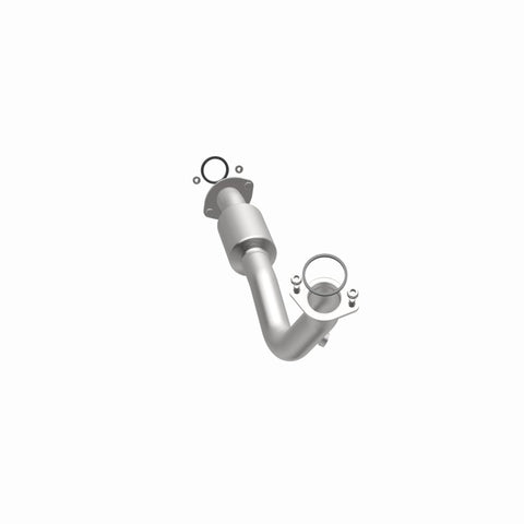 MagnaFlow Direct Fit Catalytic Converter 13-15 RAV4 2.5 Underbody - 52543
