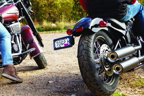 Kuryakyn Nova Side Mount License Plate Frame Gloss Black - 3142