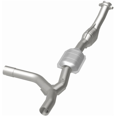 MagnaFlow Direct Fit Catalytic Converter 97-00 Ford Vans 4.2L - 447180