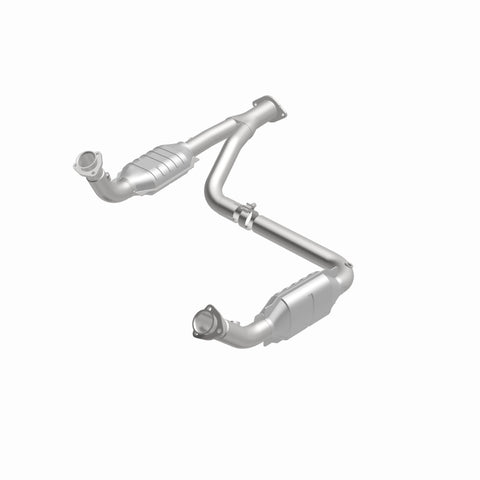 MagnaFlow Conv DF 00-01Tahoe/Yukon V8 5.7L - 93603