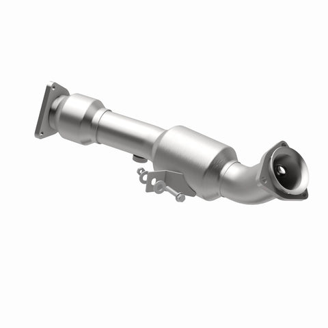 MagnaFlow Direct Fit Catalytic Converter 04-07 VW Touareg 4.2L Passenger Side - 51152
