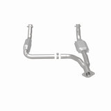 MagnaFlow Direct Fit Catalytic Converter 00-01Tahoe/Yukon V8 5.7L - 93603
