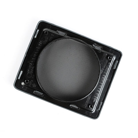 Omix Grille Assembly- 94-96 Jeep Cherokee XJ - S-5DB30LA8