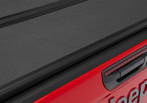 Extang 2020 Jeep Gladiator (JT) (w/Rail System) Solid Fold 2.0 - 83896