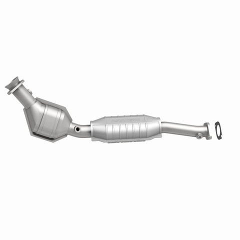MagnaFlow Conv DF Crwn Vic-Twn Car-Grand Marq - 23327