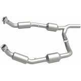 MagnaFlow Direct Fit Catalytic Converter OEM 07-08 Ford E-150 - 5582640