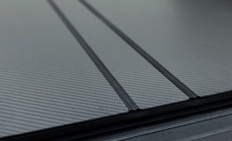 LOMAX Stance Hard Cover 2017+ Ford Super Duty F-250/ F-350/ F-450 6ft 8in Box Carbon Fiber - G5010049