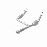 MagnaFlow Direct Fit Catalytic Converter 05-06 GMC Envoy XL Denali - 49886