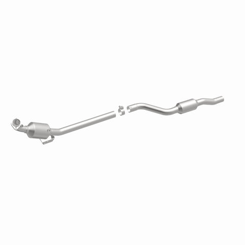MagnaFlow Conv Direct Fit 10-12 Mercedes-Benz GLK350 V6 3.5 OEM Underbody - 21-440