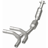 MagnaFlow Direct Fit Catalytic Converter 05-07 Ford E150 4.6L Passenger Side - 51310