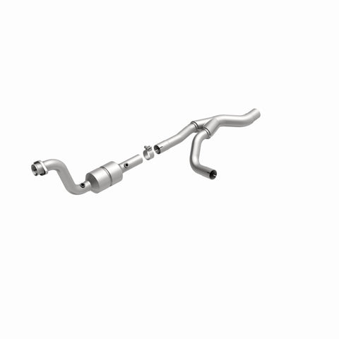 MagnaFlow Direct Fit Catalytic Converter 04-06 Dodge Durango 5.7L Passenger Side - 49499