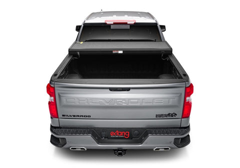 Extang 15-22 Chevy/GMC Canyon/Colorado (6ft. 2in. Bed) Solid Fold ALX - 88355