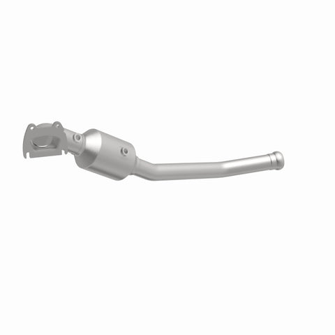 MagnaFlow Converter Direct Fit 13-18 Dodge Durango 3.6L V6 / 13-18 Jeep Grand Cherokee 3.6L V6 - 21-251