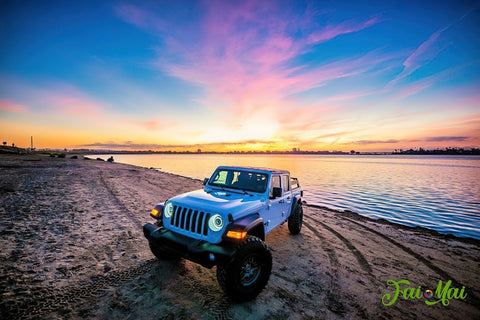 Oracle Oculus Bi-LED Projector Headlights for Jeep JL/Gladiator JT - Matte Blk - 5500K - 5839-504