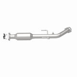MagnaFlow Direct Fit Catalytic Converter 01-03 Toyota Sienna 3.0L - 23135