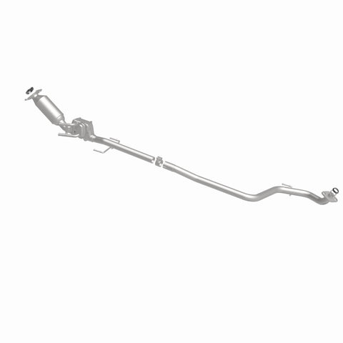 MagnaFlow Direct Fit Catalytic Converter 12-13 Toyota Prius C Base Underbody 1.5L - 280455