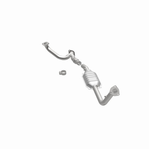 MagnaFlow Direct Fit Catalytic Converter 98-02 3.5L Isuzu Trooper DS - 23635