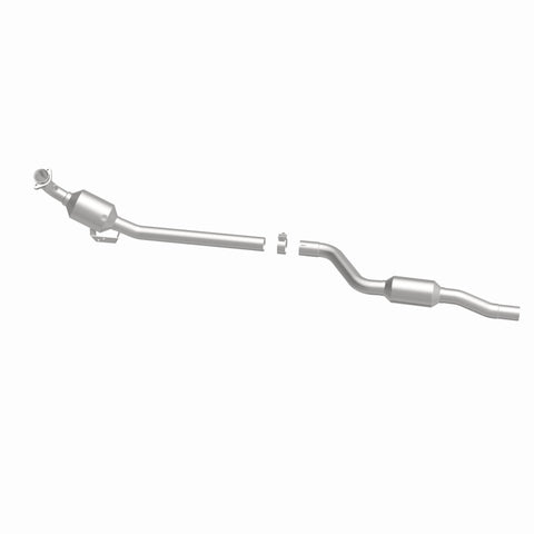 MagnaFlow Conv Direct Fit 10-12 Mercedes-Benz GLK350 V6 3.5 OEM Underbody - 21-440