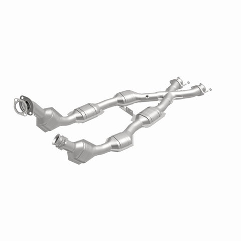 MagnaFlow Direct Fit Catalytic Converter 96-98 Mustang 4.6L 6-Cats - 93348