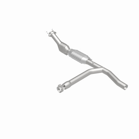 MagnaFlow Direct Fit Catalytic Converter 97-98 Ford Trucks 4.2L - 447132