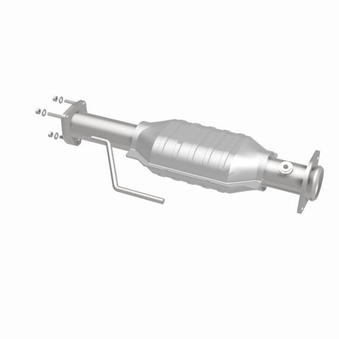 MagnaFlow Direct Fit Catalytic Converter Jeep Wrangler 00-04 OEM - 49038