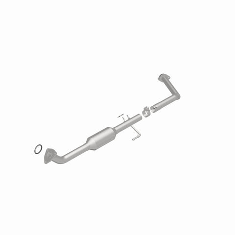 MagnaFlow Conv Direct Fit OEM 2001-2004 Toyota Sequoia Underbody - 4551060