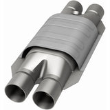 MagnaFlow Universal Catalytic Converter 2 D/D W/O2 Boss - 94038