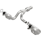 MagnaFlow Direct Fit Catalytic Converter 2015 GMC Yukon XL V8 6.2L - 52617