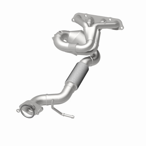 MagnaFlow Direct Fit Catalytic Converter 15-18 Mazda 3 2.0L OEM Grade Manifold - 22-118