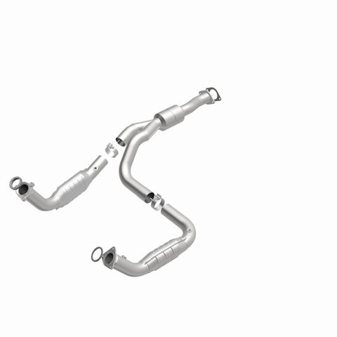 MagnaFlow Direct Fit Catalytic Converter 2011-2012 EXPRESS 2500 6.0L 6.0L Underbody - 52113