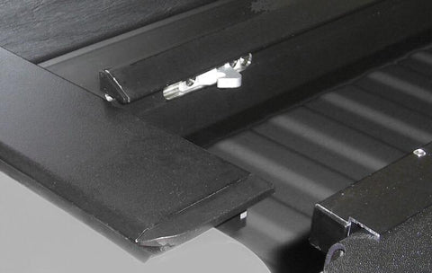 Roll-N-Lock 05-15 Toyota Tacoma Regular Cab Access Cab/Double Cab LB 73in M-Series Tonneau Cover - LG502M