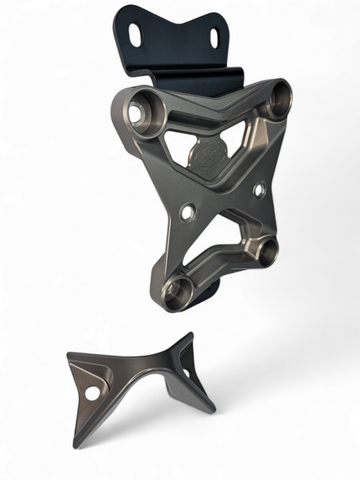 Elektric Offroad 2022+ Can Am X3 Maverick 10 Bolt Radius Rod Plate With Pull Hook (Gun Metal) - RRP210015