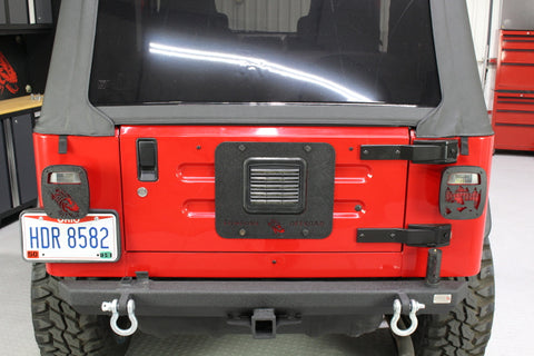 Fishbone Offroad 97-06 Jeep Wrangler TJ Tailgate Plate - Black Textured Powdercoat Aluminum - FB31058