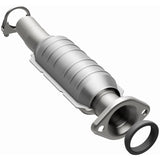 MagnaFlow Direct Fit Catalytic Converter 04-06 Toyota Sienna 3.3L AWD Rear - 24158